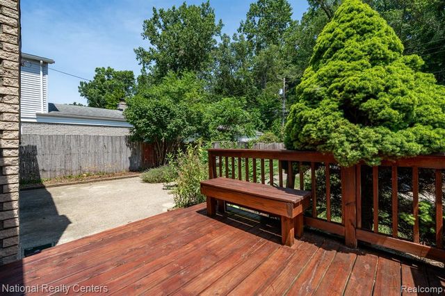 8308 Orhan Street, Canton, MI 48187