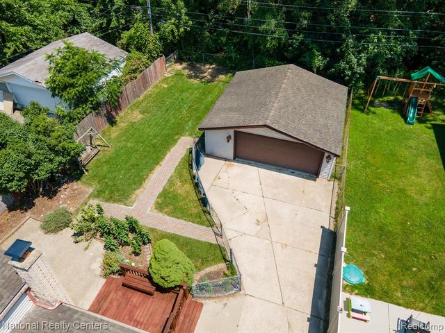 8308 Orhan Street, Canton, MI 48187
