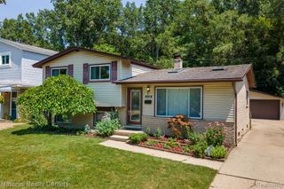 8308 Orhan Street, Canton, MI 48187