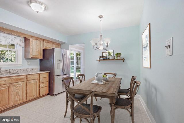 497 STEWART DR, West Chester, PA 19380