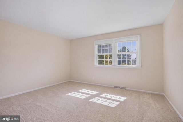 497 STEWART DR, West Chester, PA 19380