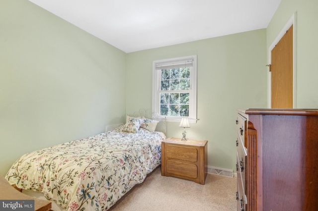 497 STEWART DR, West Chester, PA 19380