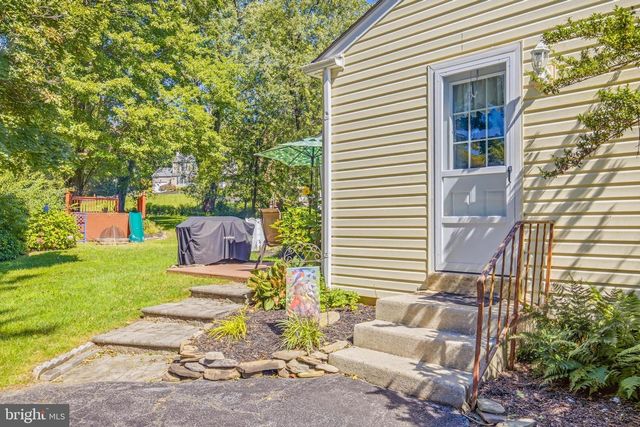 497 STEWART DR, West Chester, PA 19380