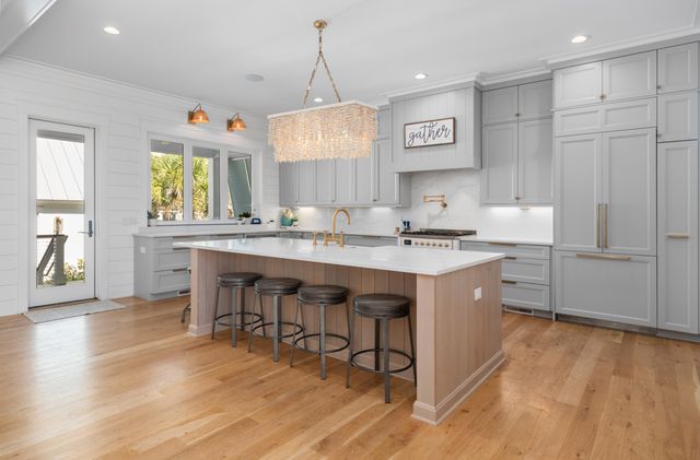 136 Iron Bottom Lane, Charleston, SC 29492