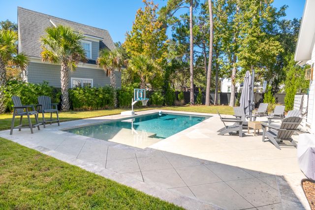 136 Iron Bottom Lane, Charleston, SC 29492