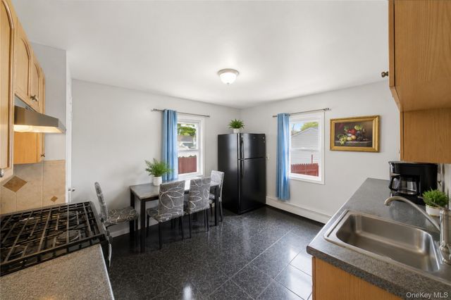 101 Woods Avenue, Roosevelt, NY 11575