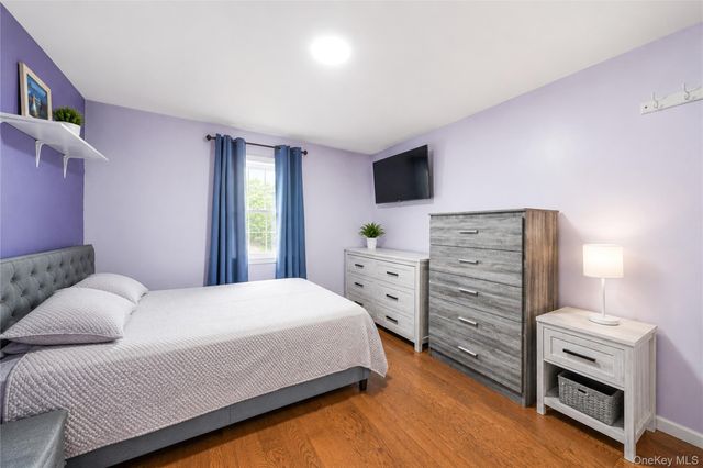 101 Woods Avenue, Roosevelt, NY 11575