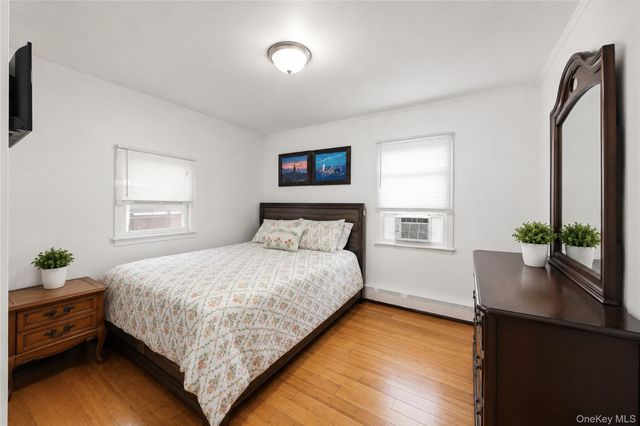 101 Woods Avenue, Roosevelt, NY 11575
