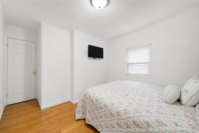 101 Woods Avenue, Roosevelt, NY 11575
