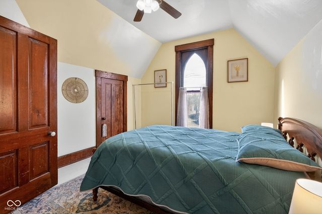 168 W Broadway Street, Shelbyville, IN 46176