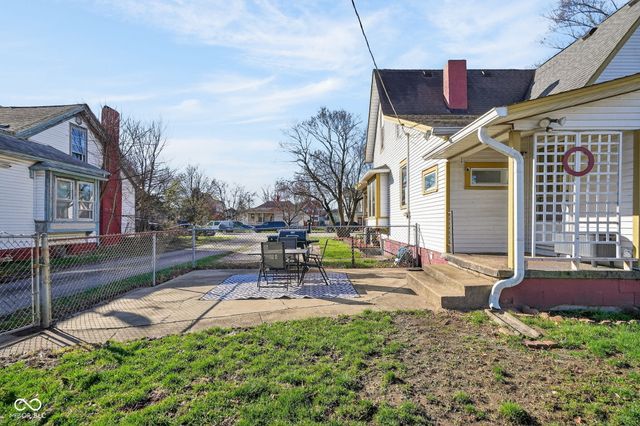 168 W Broadway Street, Shelbyville, IN 46176