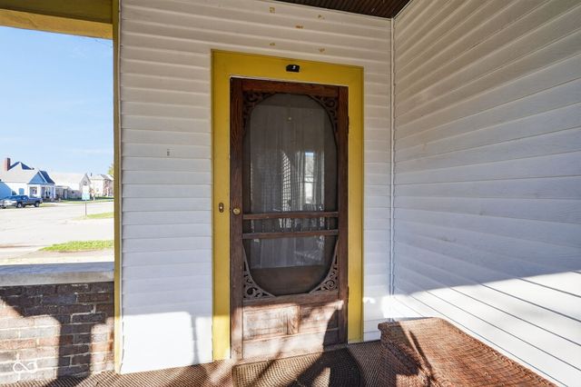 168 W Broadway Street, Shelbyville, IN 46176