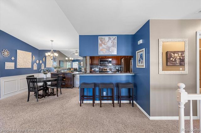 52316 Naugatuck Drive, Macomb, MI 48042