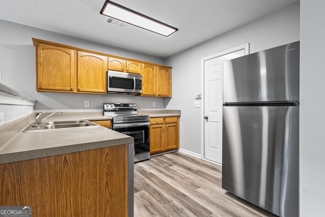 7247 April Court, Morrow, GA 30260
