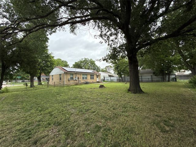 10402 Desdemona Drive, Dallas, TX 75228