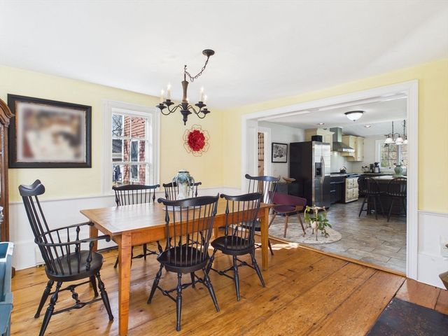 61 Canton St, Easton, MA 02356