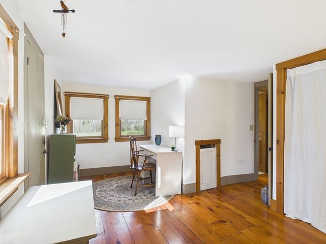 61 Canton St, Easton, MA 02356