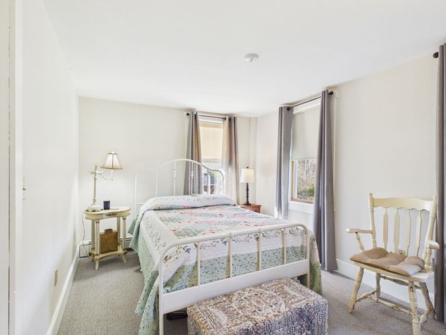 61 Canton St, Easton, MA 02356