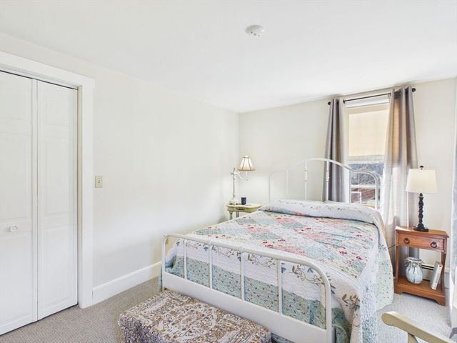 61 Canton St, Easton, MA 02356