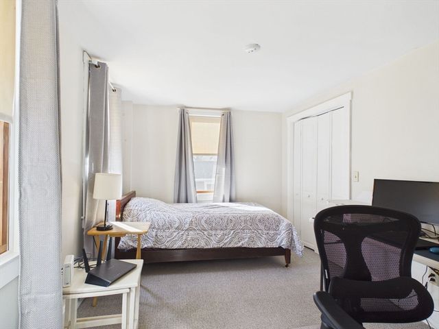 61 Canton St, Easton, MA 02356