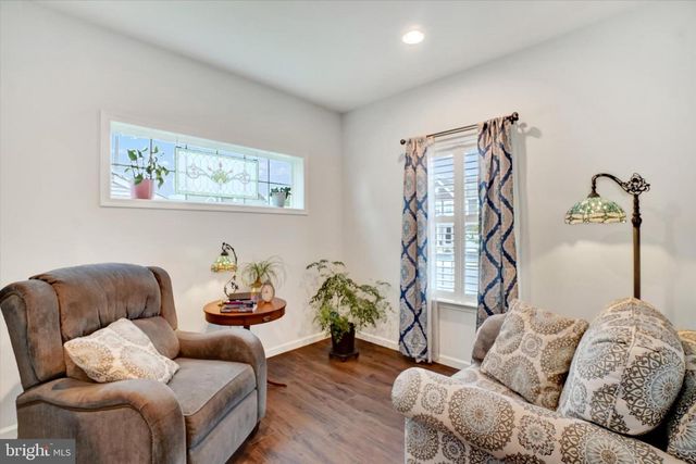 2703 ALPERTON DRIVE, York, PA 17402
