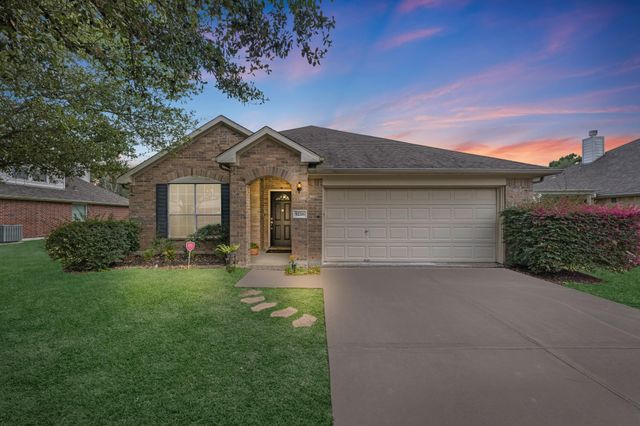 5226 Caraway Lake Drive, Baytown, TX 77521