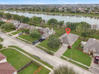 5226 Caraway Lake Drive, Baytown, TX 77521