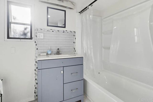 351 E Bradley SPC 19, El Cajon, CA 92021