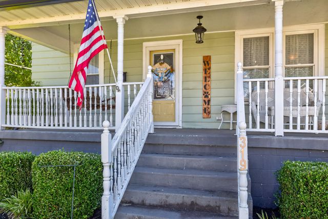 319 N Elm Street, Carlisle, KY 40311