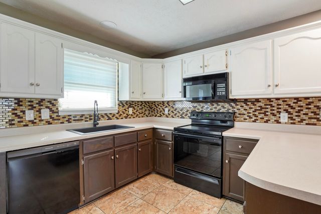 799 Hidden Loop Drive, Somerset, KY 42503