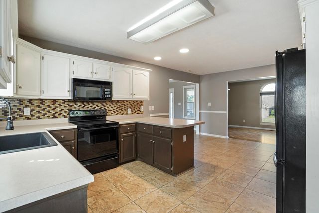 799 Hidden Loop Drive, Somerset, KY 42503