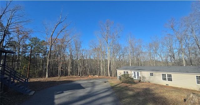 124 Puckett SE Road, Emerson, GA 30137