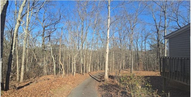 124 Puckett SE Road, Emerson, GA 30137