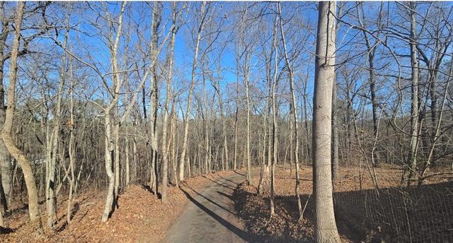 124 Puckett SE Road, Emerson, GA 30137