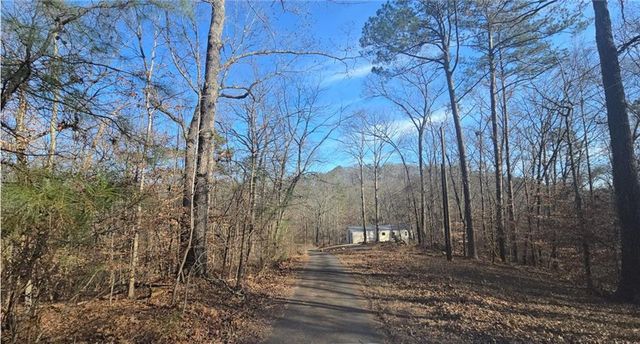 124 Puckett SE Road, Emerson, GA 30137