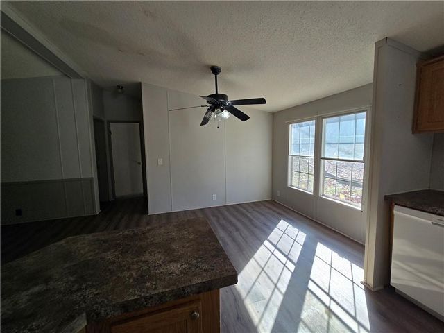 124 Puckett SE Road, Emerson, GA 30137