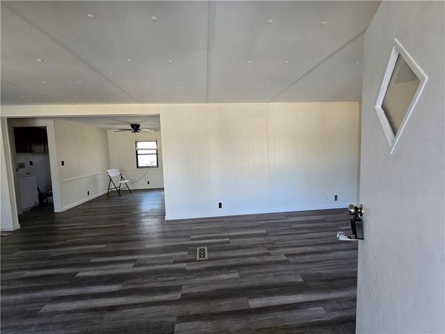 124 Puckett SE Road, Emerson, GA 30137