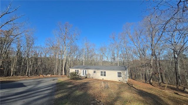 124 Puckett SE Road, Emerson, GA 30137
