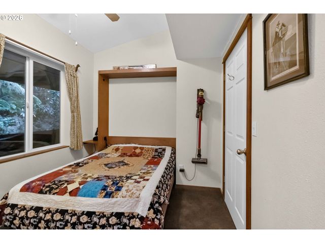 114 MERRY ETTA Dr, Kalama, WA 98625