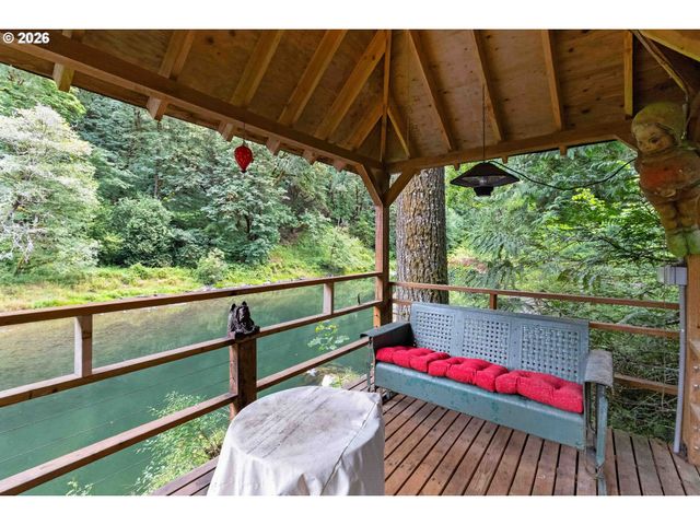 114 MERRY ETTA Dr, Kalama, WA 98625