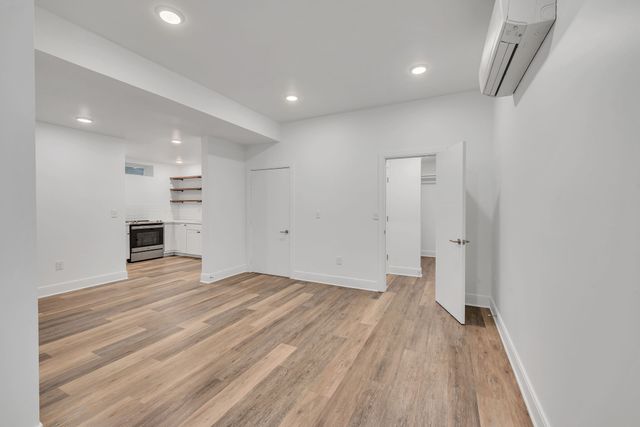 807B Porter Rd, Nashville, TN 37206