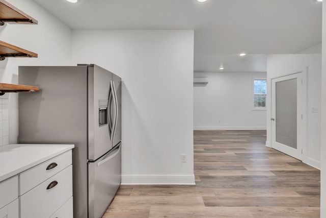 807B Porter Rd, Nashville, TN 37206