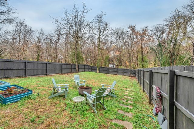 807B Porter Rd, Nashville, TN 37206