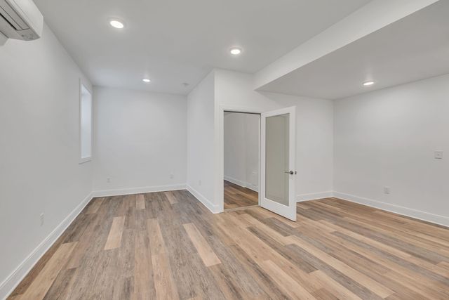 807B Porter Rd, Nashville, TN 37206