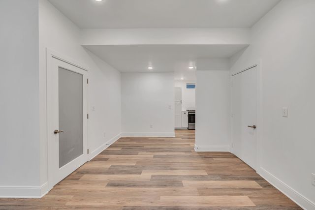 807B Porter Rd, Nashville, TN 37206