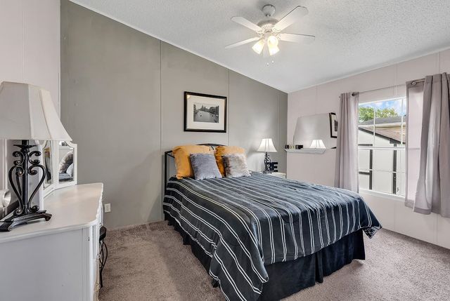 153 Queens Rd., Little River, SC 29566