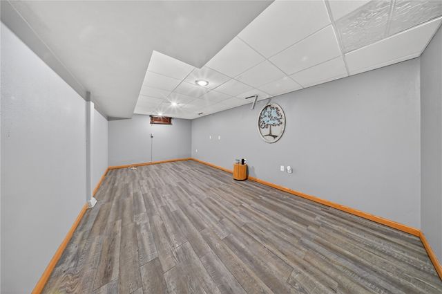 2447 Lauren Drive SW, Cedar Rapids, IA 52404