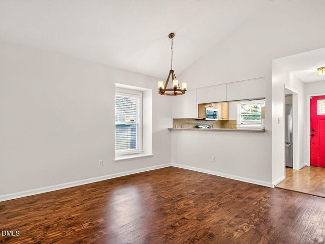 5009 Avenida Del Sol Drive, Raleigh, NC 27616