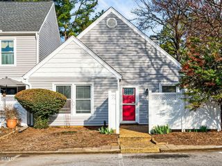 5009 Avenida Del Sol Drive, Raleigh, NC 27616