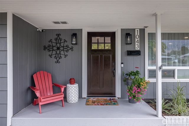 1043 Linwood Avenue, Wenatchee, WA 98801